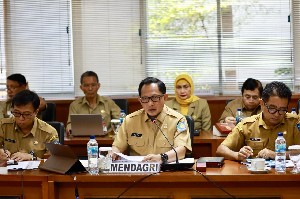 Mendagri Berharap DPD Jembatani Pembangunan Pemerintah Pusat dan Daerah